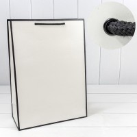 Пакет подарочный "Рамка узкая" Белый/Чёрный 32*45*15 230г 1/20 1/80 Арт: 224A