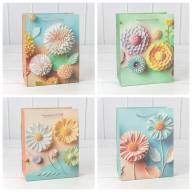 Пакет подарочный с блёстками "Цветы" (микс 261) 18*23*10 210г 1/20 1/360 Арт: 000261E - Пакет подарочный с блёстками "Цветы" (микс 261) 18*23*10 210г 1/20 1/360 Арт: 000261E