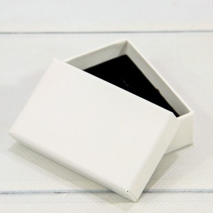 Коробка Прямоугольная 8*5*2,5 Крафт Белый 1/24 1/360 Арт: 62267/1